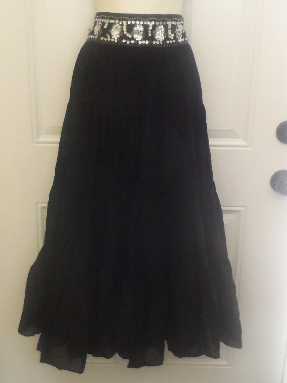 Nygard collections - Women's Black Crinkle Maxi Skirt Size 10 Sequins  Cotton
